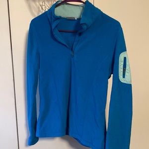 Women’s Medium Long Sleeve Fleece